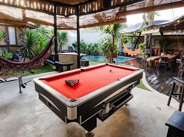 Stylish Tropical 2 Bedroom- Pool And Sauna