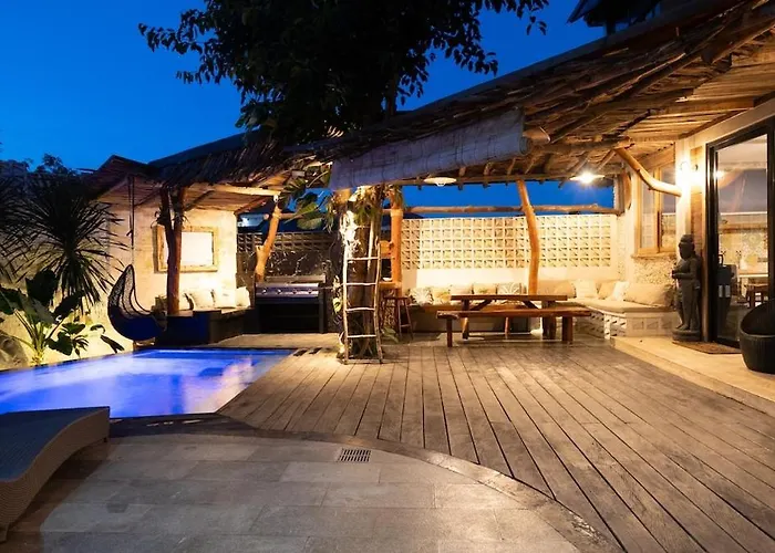 Stylish Tropical 2 Bedroom- Pool And Sauna Holiday home Uluwatu (Bali)